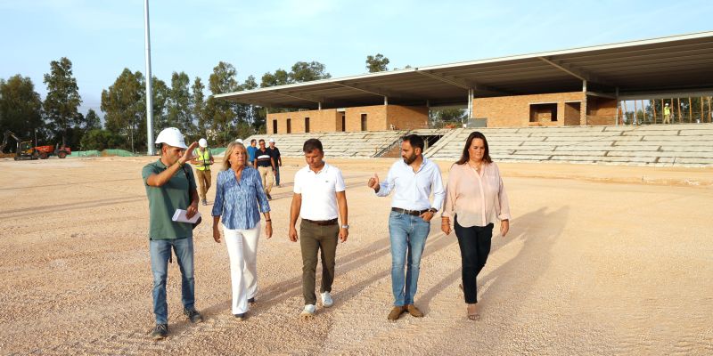 Las obras del futuro complejo deportivo de Nueva Andalucía avanzan a buen ritmo y se sitúan en más de un 50 por ciento de su ejecución
