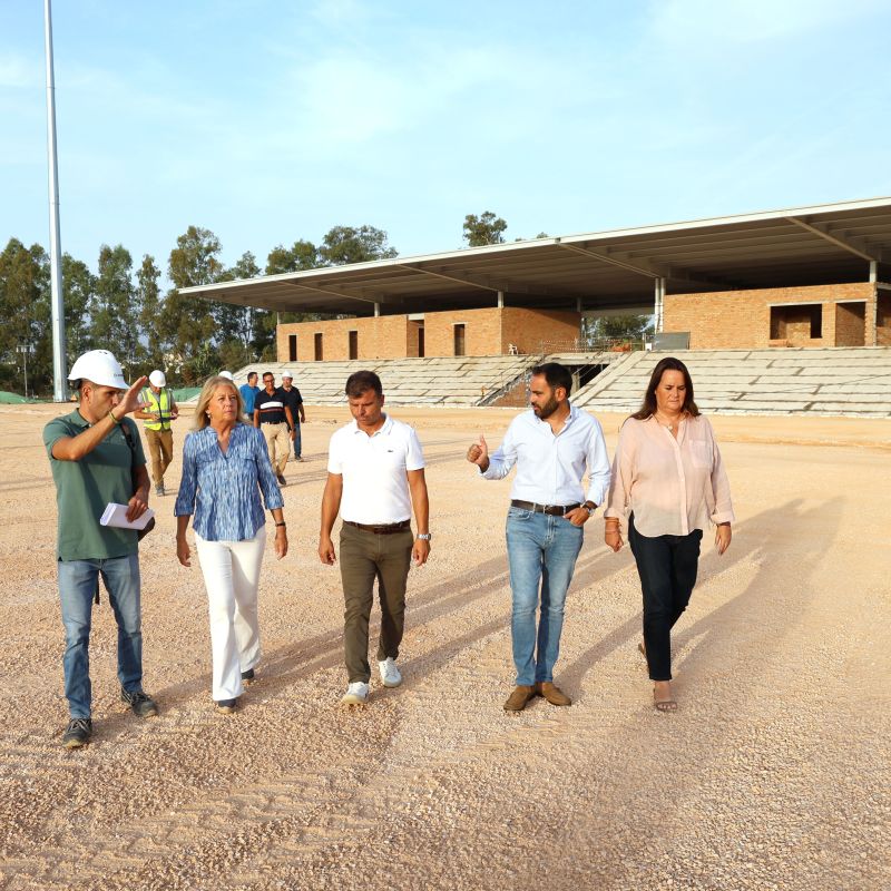 Las obras del futuro complejo deportivo de Nueva Andalucía avanzan a buen ritmo y se sitúan en más de un 50 por ciento de su ejecución